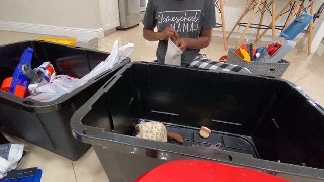 Declutter and Pack With Me School Supplies, Games, Toys & More Moving Vlog смотреть онлайн