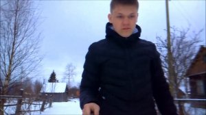 Сдал золото в ломбард.