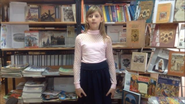 Страна читающая — Наталья Ильина читает произведение «Стрекоза и Муравей» И. А. Крылова смотреть онлайн