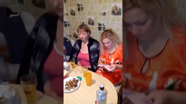 Девочки отдыхают смотреть онлайн