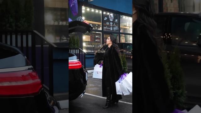 Есть свои плюсы в хорошей растяжке ? | VARDA смотреть онлайн