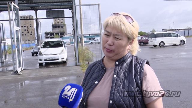 Поставить автомобиль на учет и получить права теперь можно без больших очередей смотреть онлайн