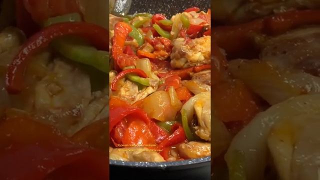Куриная сковородка с Овощами. Как приготовить куриную сковородку рецепт. Food Time. Курица с овощам смотреть онлайн
