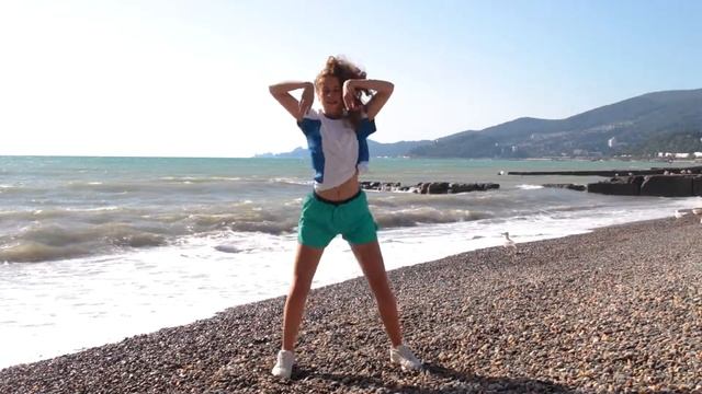 ZUMBA - Loco Enamorado - Abraham Mateo, Танцевальная тренировка для похудения, Dance Video смотреть онлайн