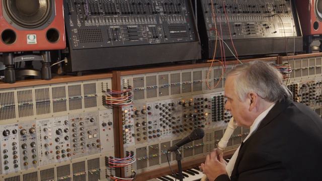 DON SLEPIAN on the EMEAPP ARP 2500 ARP Quadra and dual ARP 2600s. Performance Two. смотреть онлайн