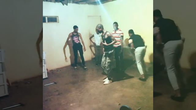 Exclusive dancers from Sosha смотреть онлайн