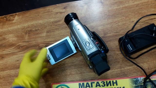 Видеокамера кассетная Panasonic baraholka rasprodaga lugansk 3klmn movies магазин барахолки третий смотреть онлайн