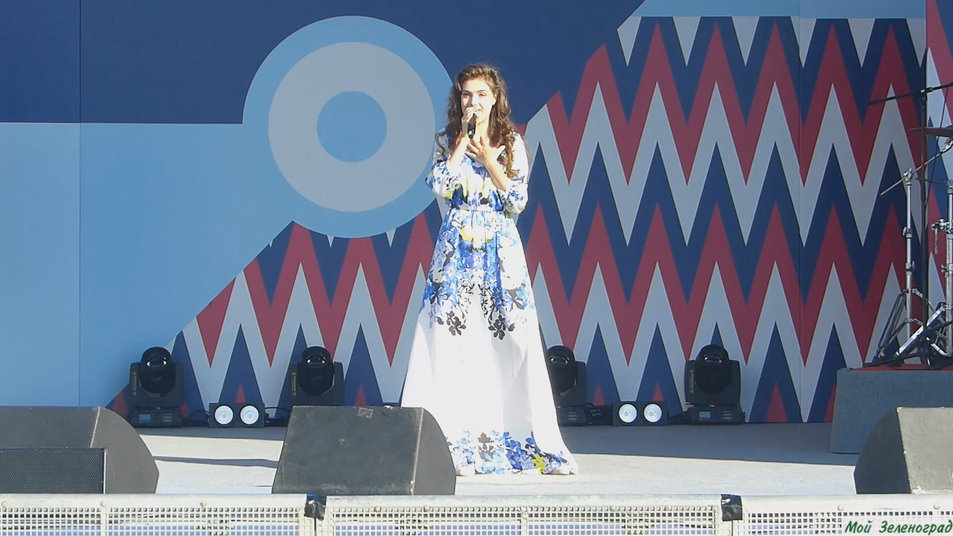 Алиса Быстрова. О моя Россия!