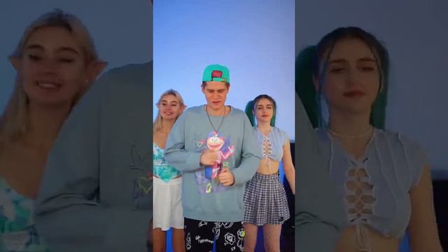 Игра в кальмара 😍 смотреть онлайн