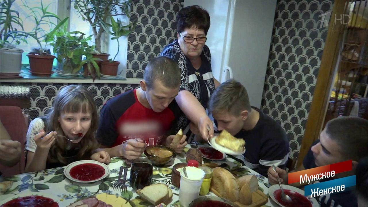 Семейный дом. Мужское / Женское. Выпуск от 05.12.2018 смотреть онлайн