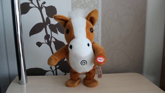 Мягкая игрушка Toivy "Танцующая лошадь" демонстрация смотреть онлайн