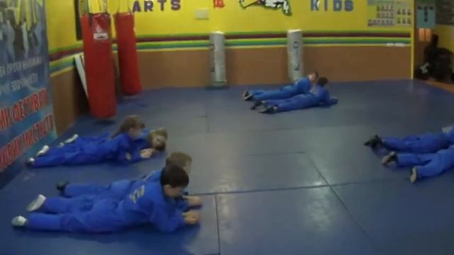 Веселые соревнования в парах - 2. Team Judo Kids смотреть онлайн