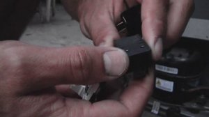 Морозильная камера не включается (замена пускового реле)