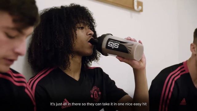 Recover Like A Professional Footballer | Science in Sport смотреть онлайн