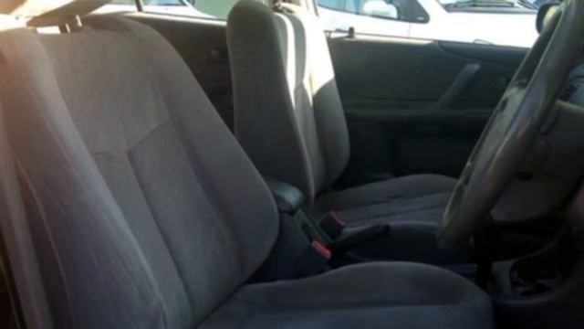 1998 Mazda 323 Astina Green 4 Speed Automatic Hatchback смотреть онлайн