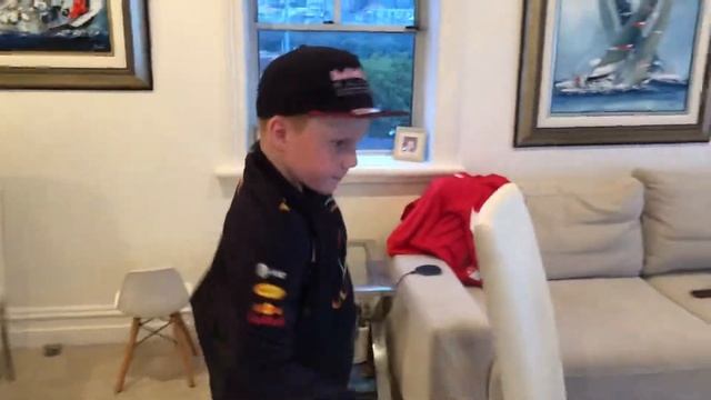 The ultimate games room смотреть онлайн