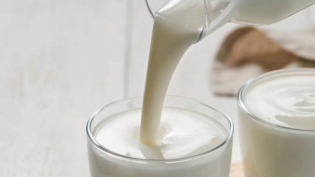 Что произойдёт с организмом, если каждый день пить кефир? смотреть онлайн