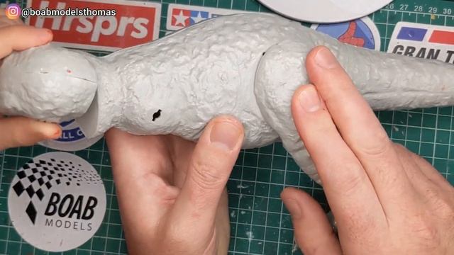 Building The Tyrannosaurus Rex In 1/35 Scale By Tamiya - A Perfect Kit For Dinosaur-mad Kids??