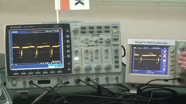 GW Instek GDS-2000A Waveform Update Rate Comparison смотреть онлайн