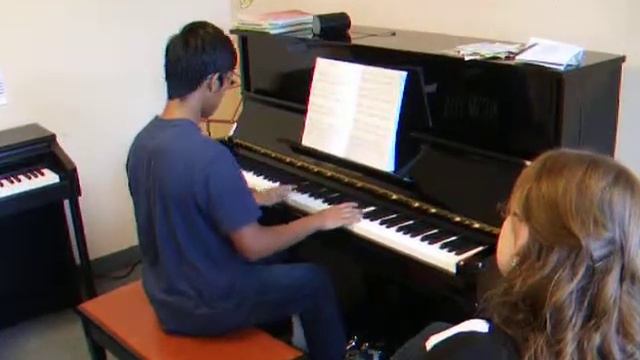 OCOM Cambridge Piano Student - Ibrahim Tahir смотреть онлайн