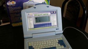 Laptop bilingüe Startright
