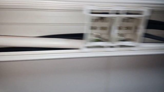 Замена трехфазного оборудование на однофазное . монтаж розеток в кабель канале . смотреть онлайн