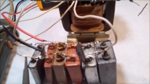 Резонанс трансформатора от сети и через диод