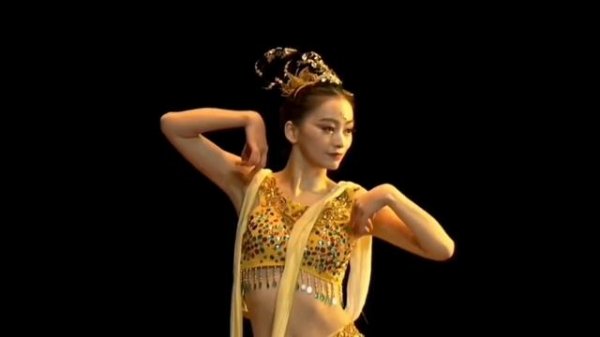 【北舞】敦煌古典舞《飞天》Chinese Classical Dance Dunhuang "Flying Apsaras" | BDA Graduate School Graduation 202