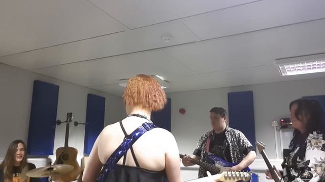 Freaks by Surf Curse cover (rehearsal) смотреть онлайн