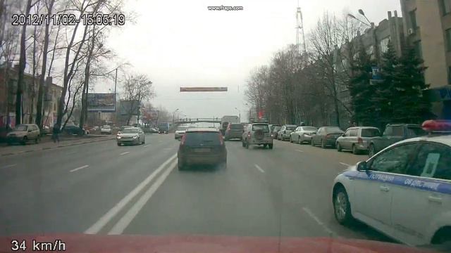 не из своей полосы.avi смотреть онлайн
