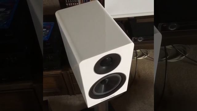Acoustic Energy AE 300 - Christina Stürmer смотреть онлайн