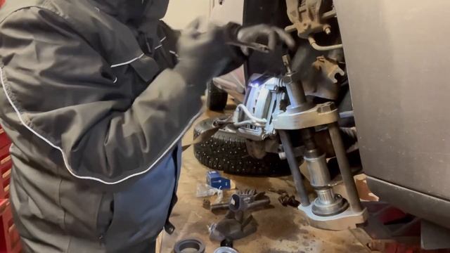 Spindelled Renault clio -16 смотреть онлайн