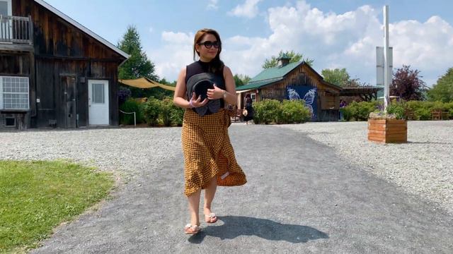 iPhone XS Cinematic Video 4K: Vineyard, Blackberry and Lavender Farms смотреть онлайн