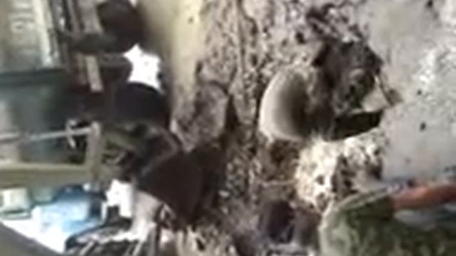 ремонт прорванной трубы в Махачкале 08.06.2013 г. часть1 смотреть онлайн