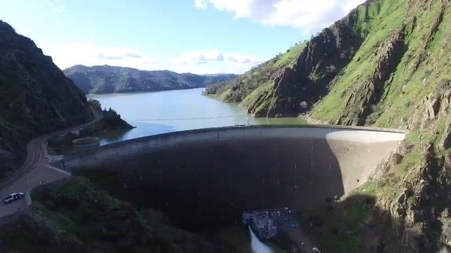 Monticello Dam / Glory Hole at Lake Berryessa смотреть онлайн