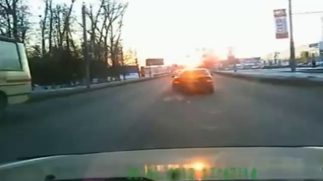 Лобовое ДТП - Head-on collision смотреть онлайн