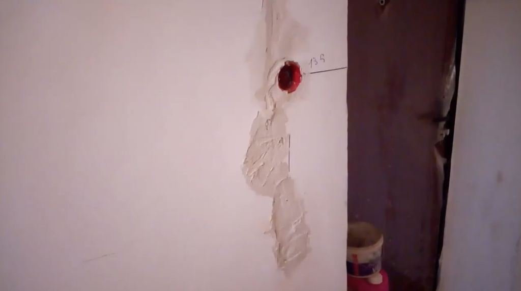 Шпатлевка стен для поклейки обоев во время ремонта двухкомнатной квартиры смотреть онлайн