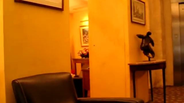 хол отеля Delavigne Hôtel Delavigne смотреть онлайн