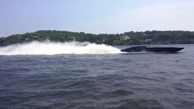 First black diamond boat goes by смотреть онлайн