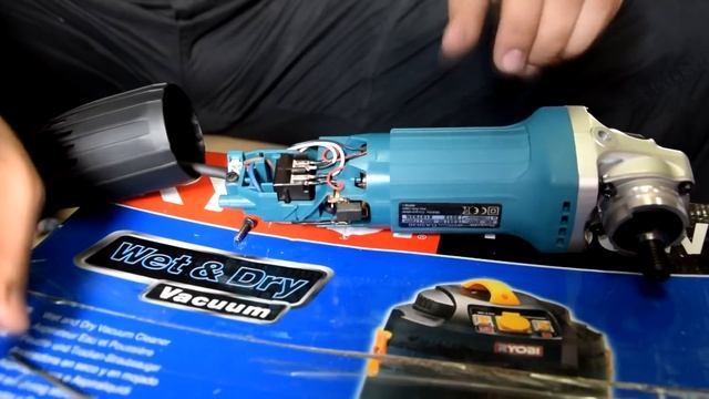 Makita GA 5030 (Болгарка 125) Какую болгарку выбрать \ Малая болгарка смотреть онлайн