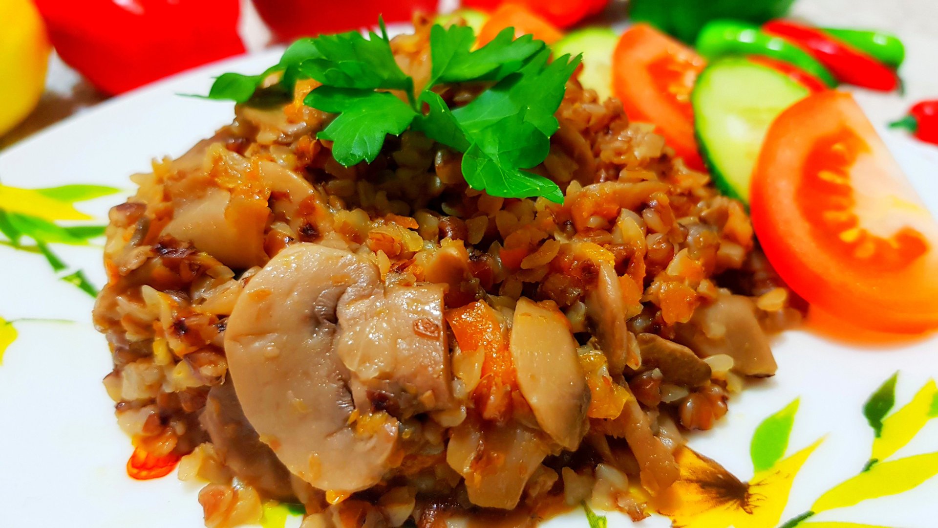 Очень вкусная ГРЕЧКА с грибами, луком и морковкой за 30 минут – прекрасный гарнир на обед или ужин! смотреть онлайн