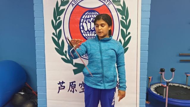 Ashihara Karate weapons - Sai twirling смотреть онлайн