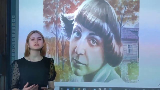 Ландыш Нуретдинова читает стихи М. Цветаевой " Так вслушиваются" смотреть онлайн