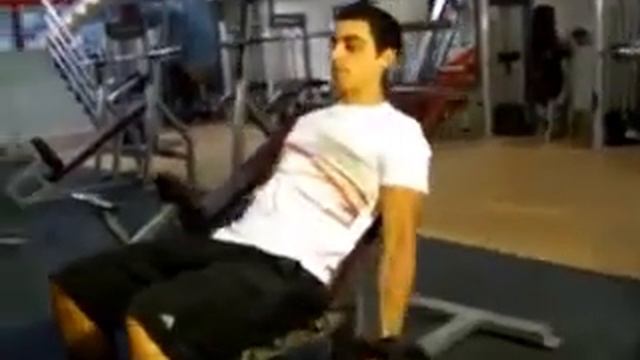 Biceps Con Mancuerna A 45 Grados 1