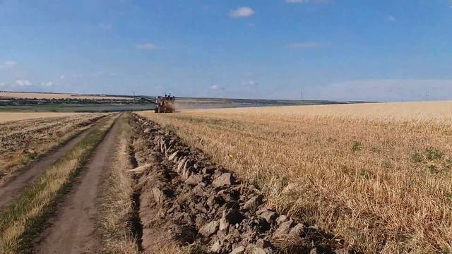 Как в Украине косят ОВСЯНКУ смотреть онлайн