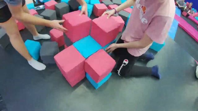 Башня из поролона БАТУТИЯ Симферополь смотреть онлайн