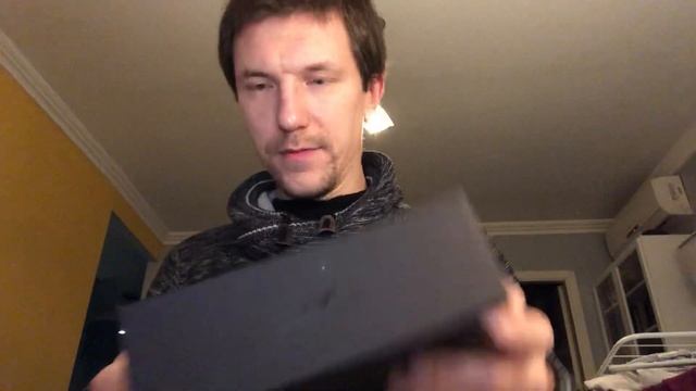 AKG Y-500 unpacking смотреть онлайн