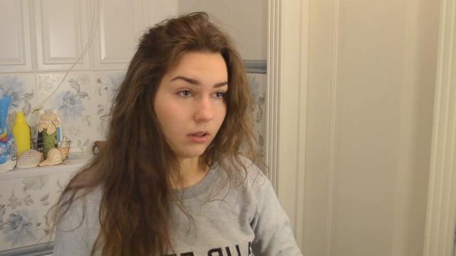 ТИПИЧНАЯ ДЕВУШКА / КАЖДАЯ ДЕВУШКА ТАКАЯ смотреть онлайн