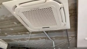 КАК УСТАНОВИТЬ КАССЕТНУЮ СПЛИТ СИСТЕМУ. Смотрим