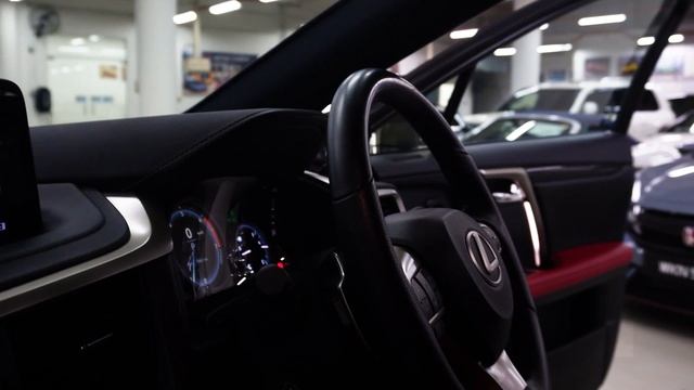SUV PREMIUM DARI JEPUN! Lexus RX300 F-Sport Review смотреть онлайн